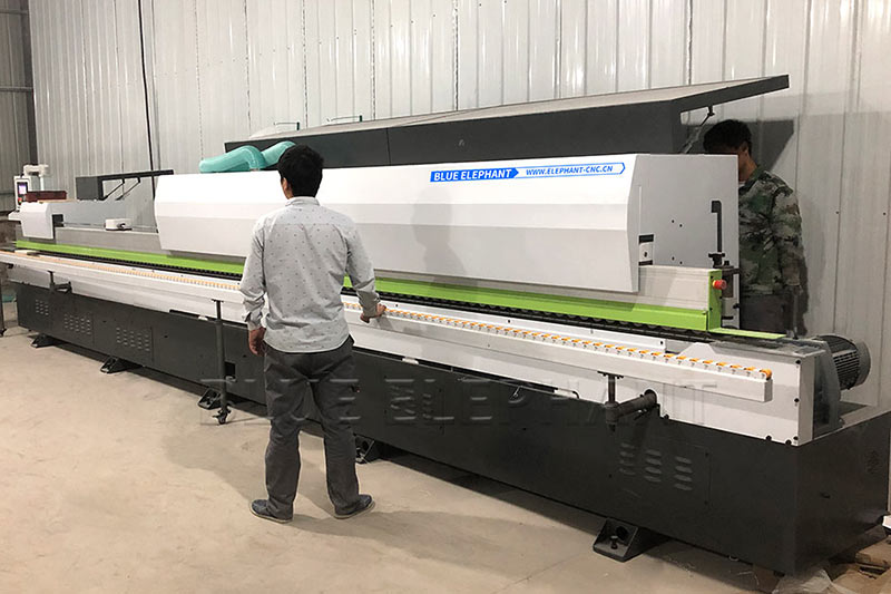 板式家具生產(chǎn)線(xiàn)